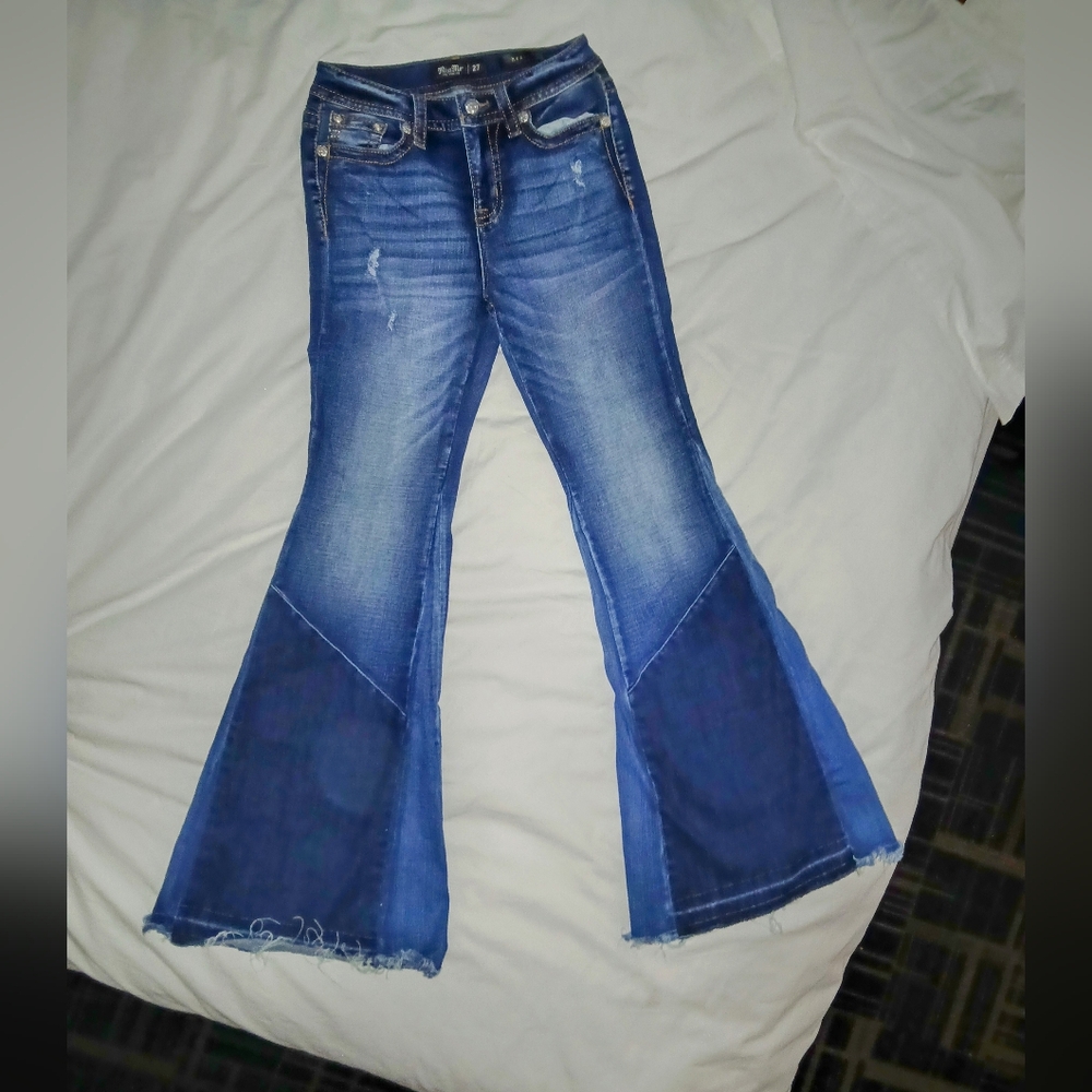 NEW WITHOUT TAGS!!!! Miss Me Super Flare Jeans!